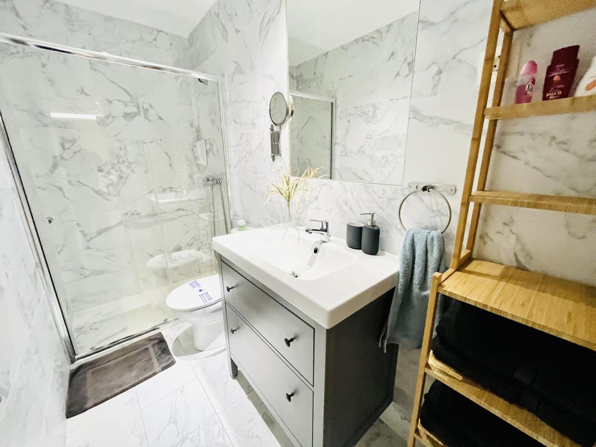 Dplace To Be - Exclusive Apartments In Historic Center 马德里 客房 照片