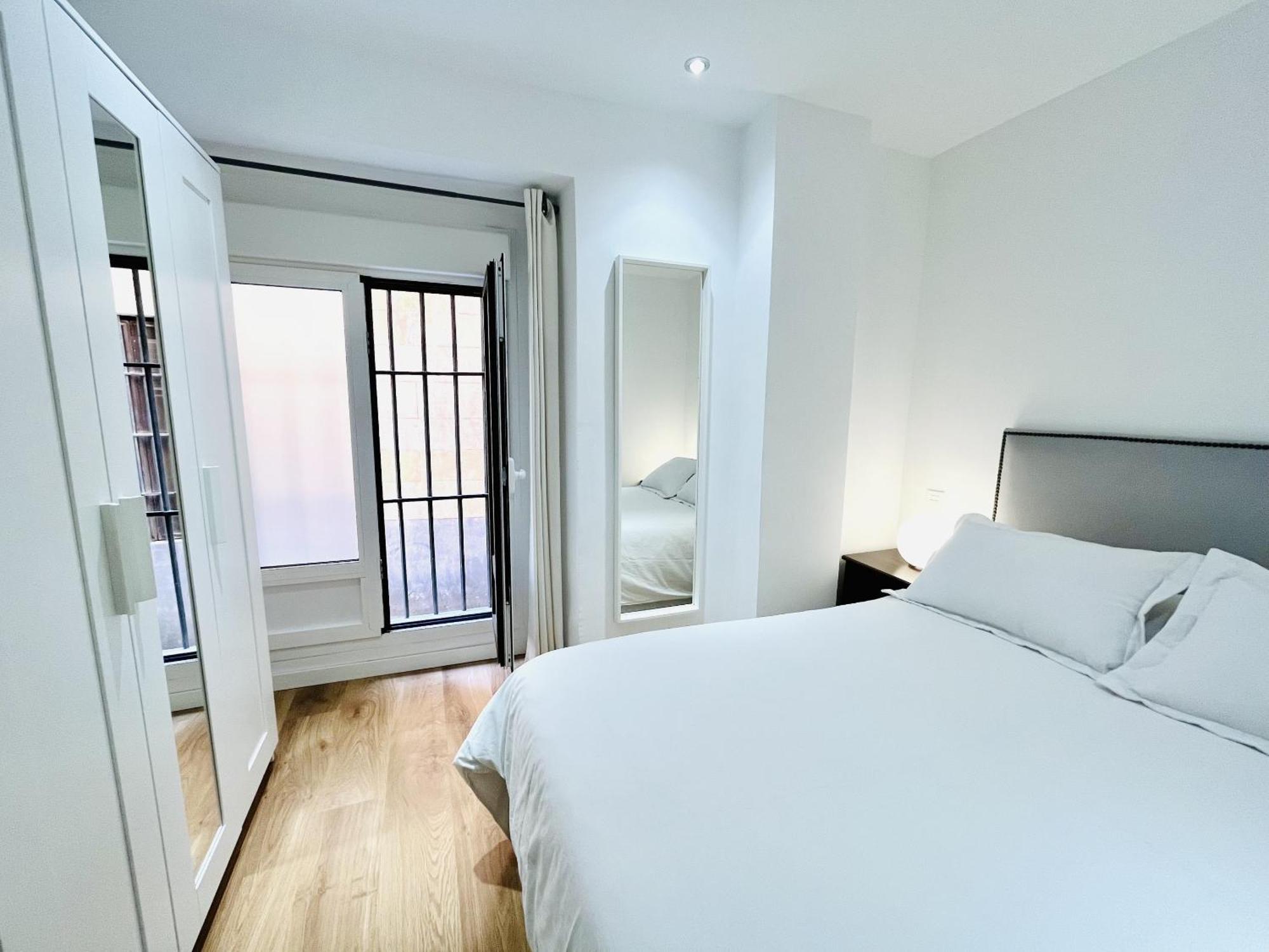 Dplace To Be - Exclusive Apartments In Historic Center 马德里 客房 照片