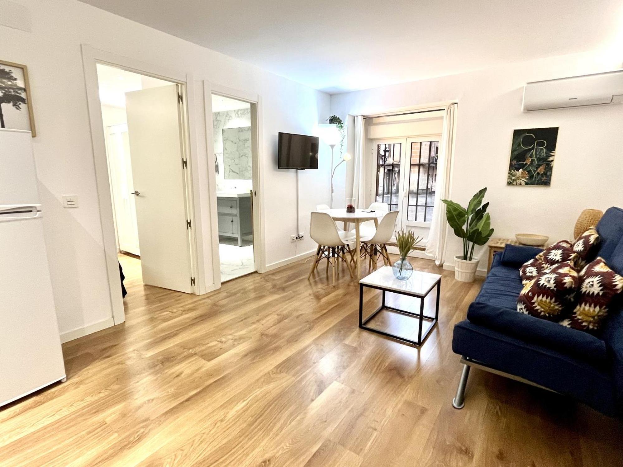 Dplace To Be - Exclusive Apartments In Historic Center 马德里 客房 照片