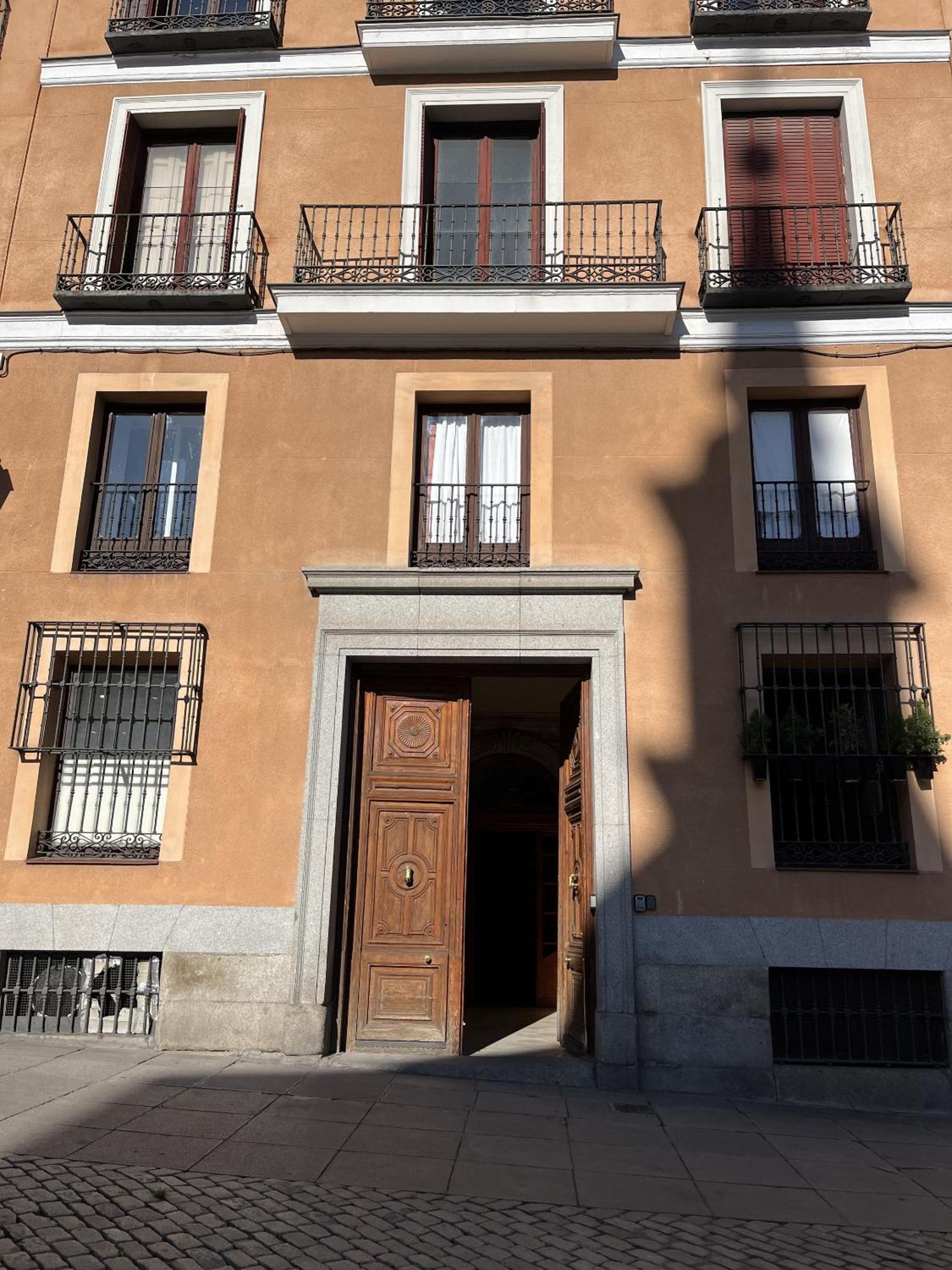 Dplace To Be - Exclusive Apartments In Historic Center 马德里 外观 照片