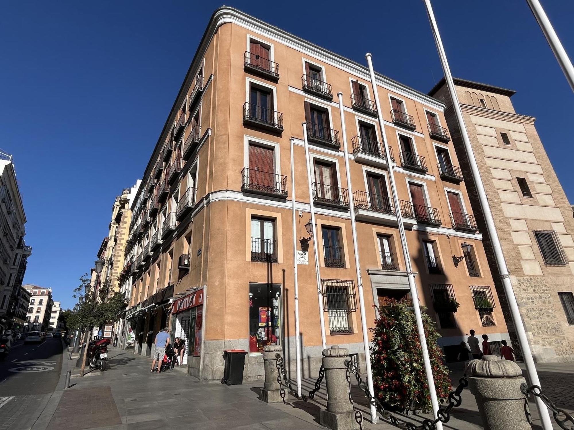 Dplace To Be - Exclusive Apartments In Historic Center 马德里 外观 照片
