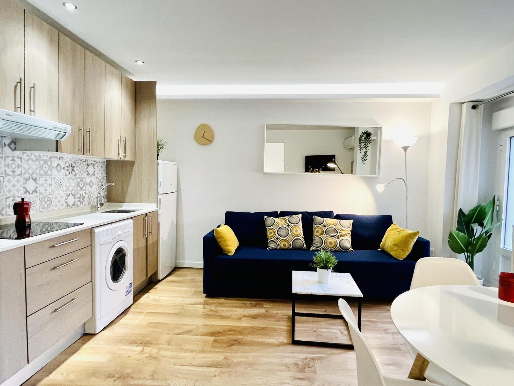 Dplace To Be - Exclusive Apartments In Historic Center 马德里 客房 照片