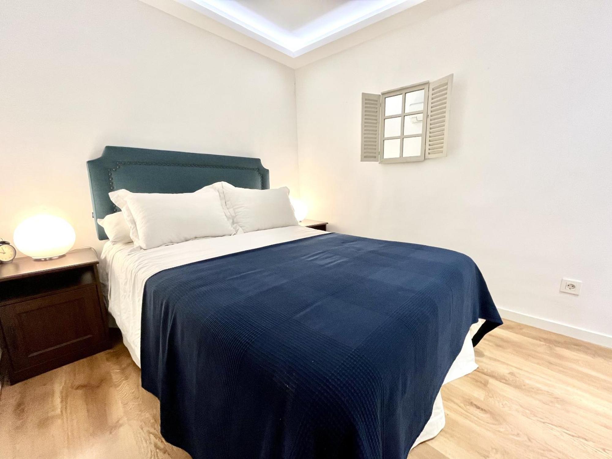 Dplace To Be - Exclusive Apartments In Historic Center 马德里 客房 照片