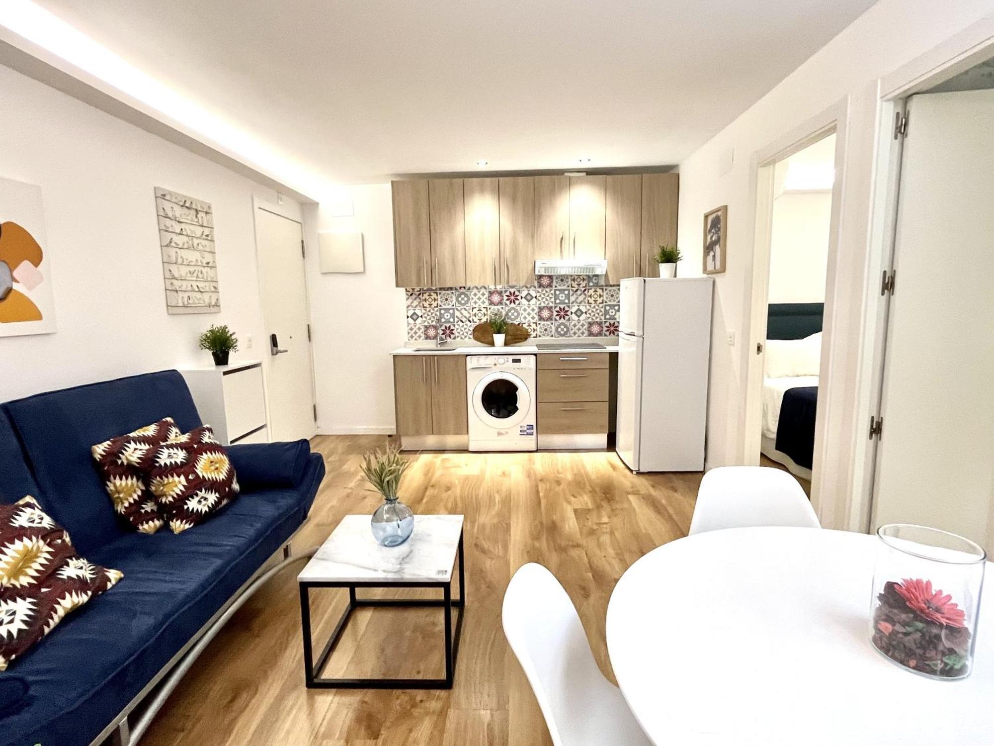 Dplace To Be - Exclusive Apartments In Historic Center 马德里 客房 照片