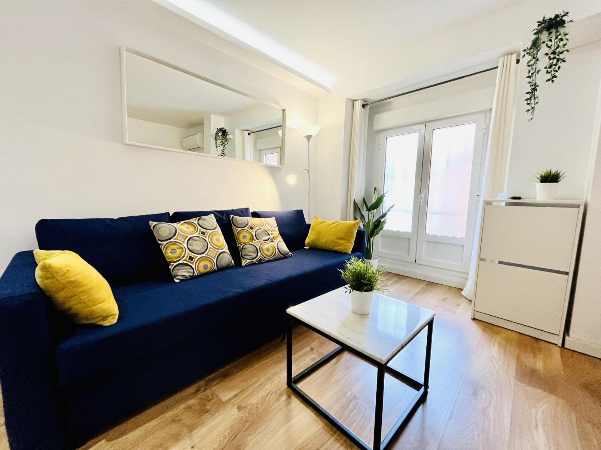 Dplace To Be - Exclusive Apartments In Historic Center 马德里 客房 照片